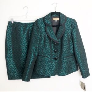NWT [Kasper] Skirt Suit